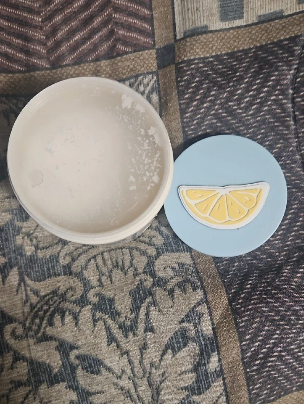 'The World Is Your Oyster' Sea Salt & Citrus Body Scrub - Light Blue